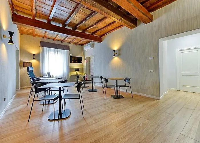 Hotel Rome's Gloria
