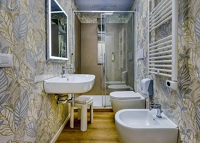 Rome's Gloria 2* Rom