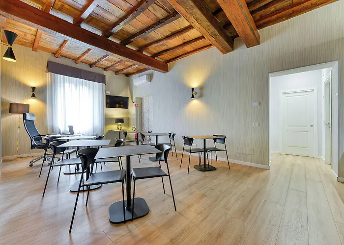 Hotel Rome's Gloria